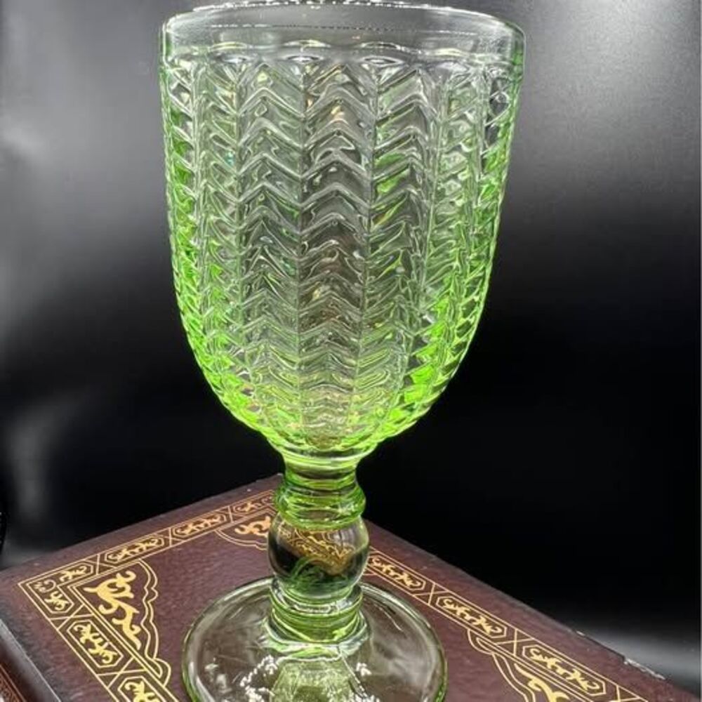 Wine Goblets 10oz Color: Chantillí Lime Green Set Of Four